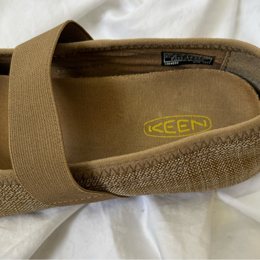 Keen Tan Mary Jane Slip-On Flats, Comfortable, Size 7, Excellent Condition - Picture 3 of 5